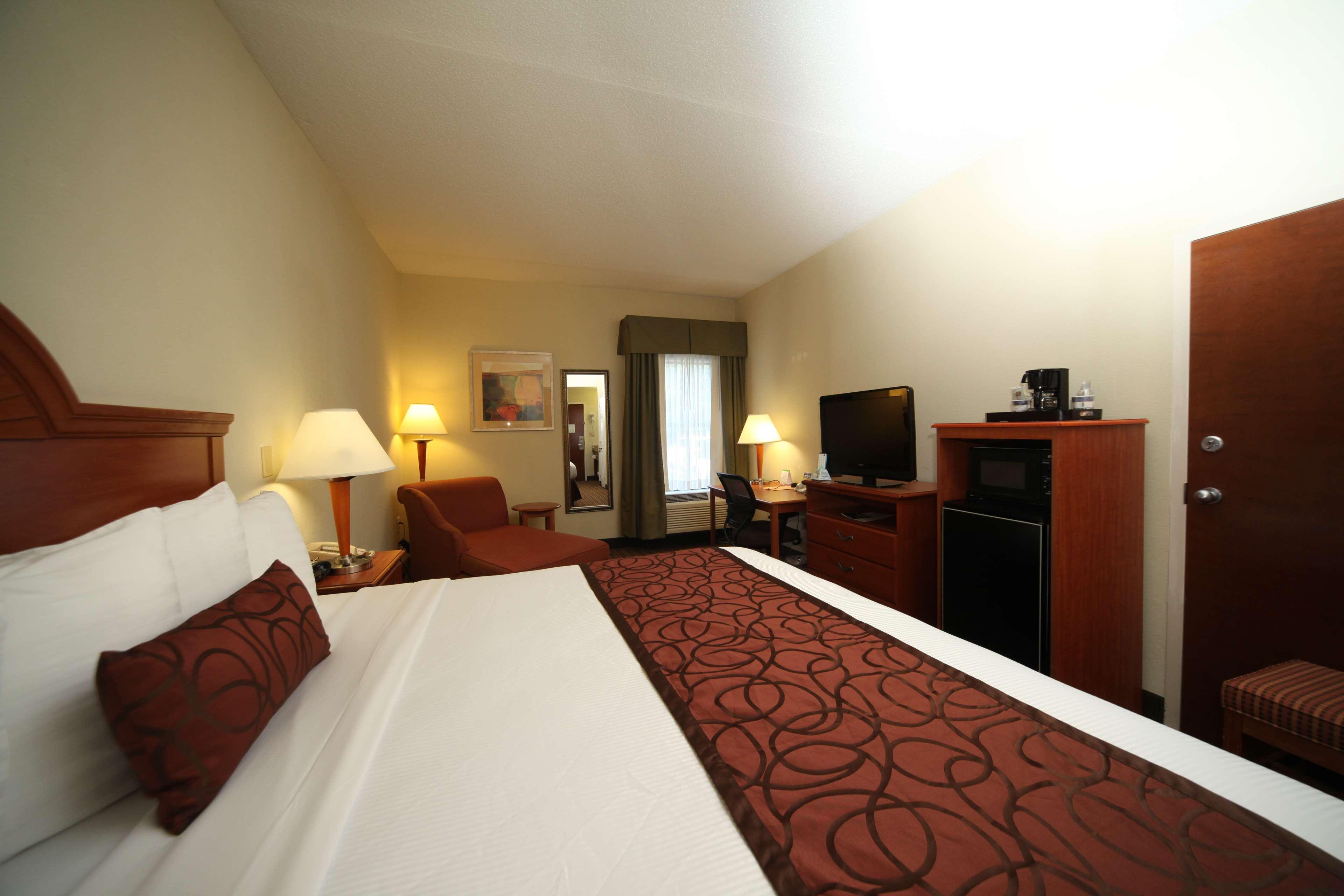 Best Western Plus Edison Inn Garner Exteriör bild