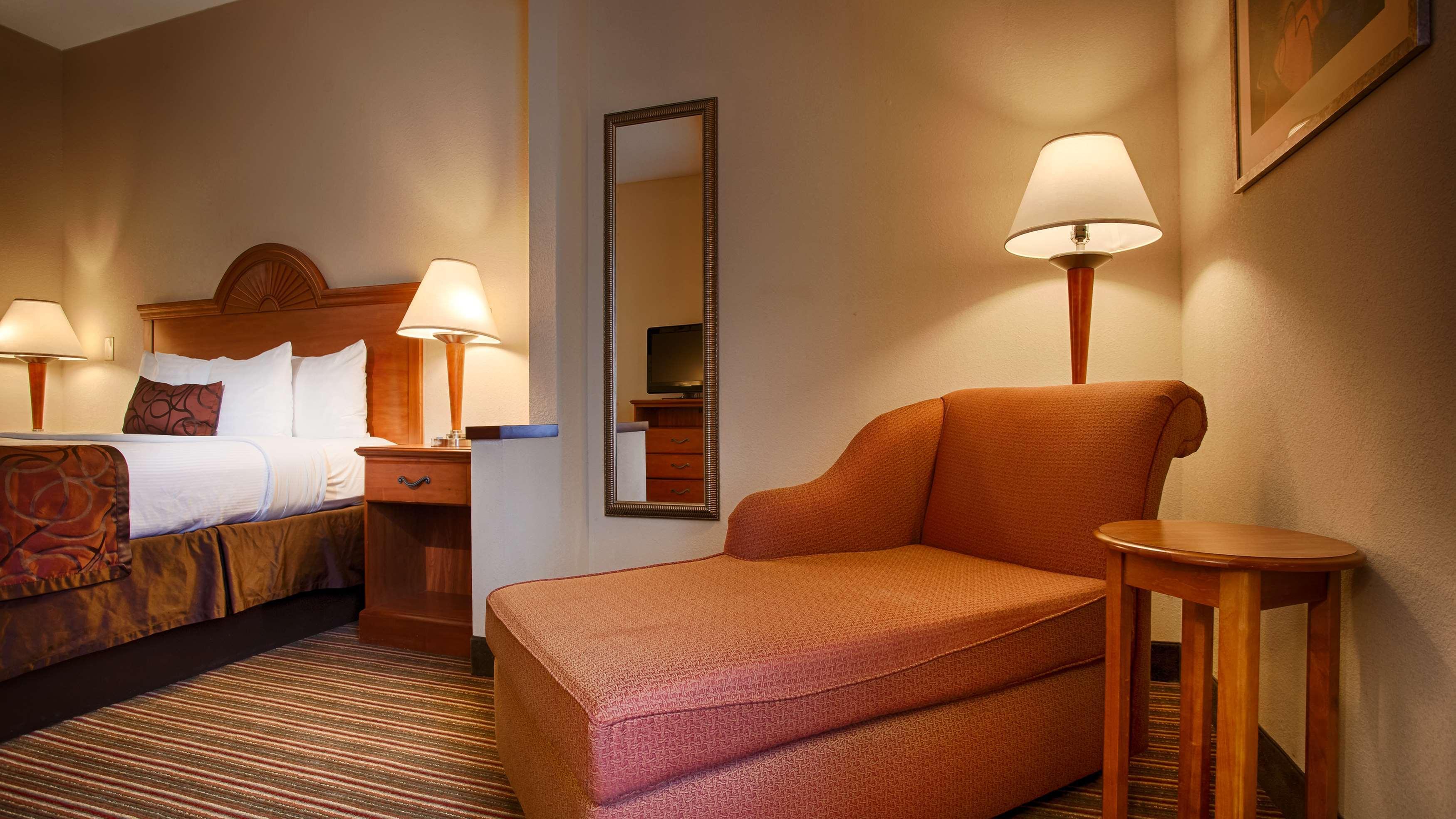 Best Western Plus Edison Inn Garner Exteriör bild